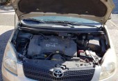 TOYOTA corolla verso