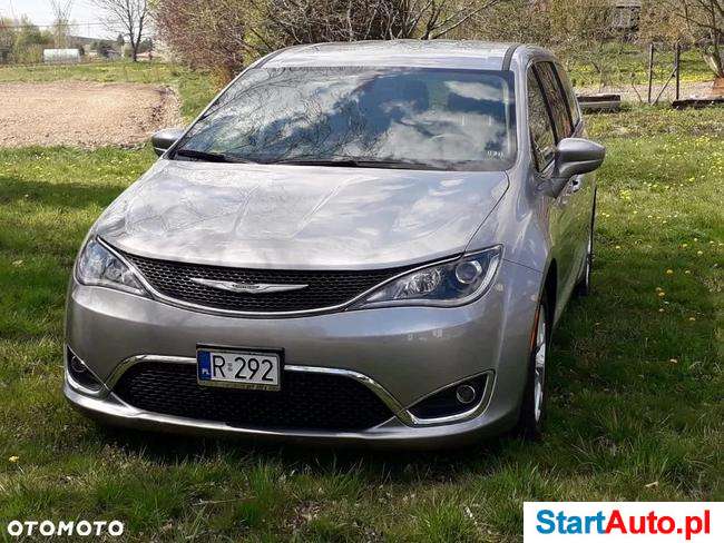 Chrysler Pacifica