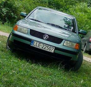 3cf4bc-sprzedam-volkswagen-passat-1-6-klima104-zdjecia
