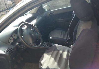 3dd39e_peugeot-206-zdjecia