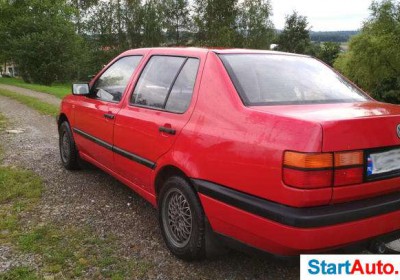 425c44_volkswagen-vento-dla-kolekcjonera-zdjecia