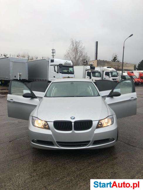 BMW E90 258 km