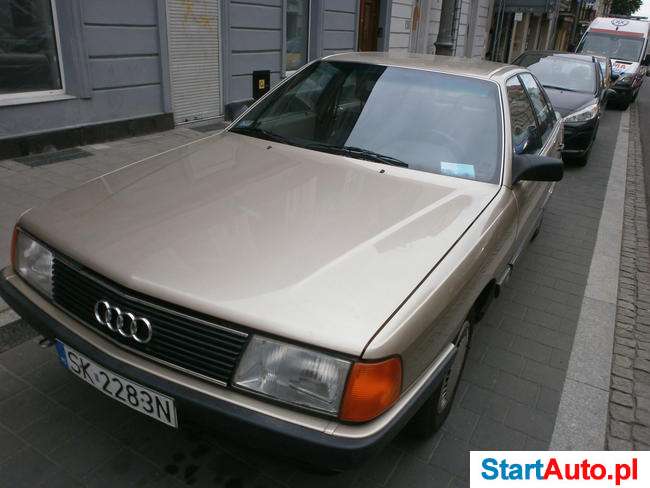 Audi 100