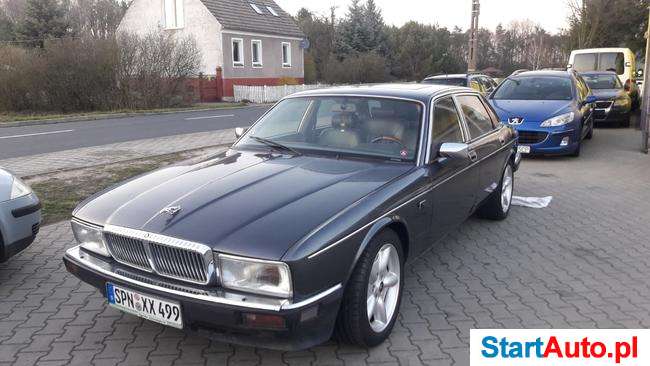 Jaguar XJ