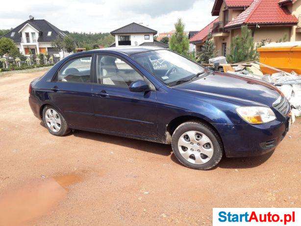 Kia spectra 2.0 automat