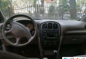 Chrysler Voyager uszkodzony 2002 r.