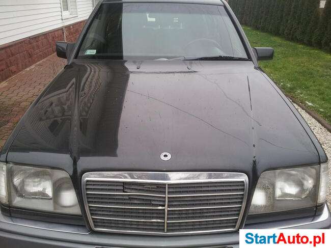 Mercedes-Benz W124
