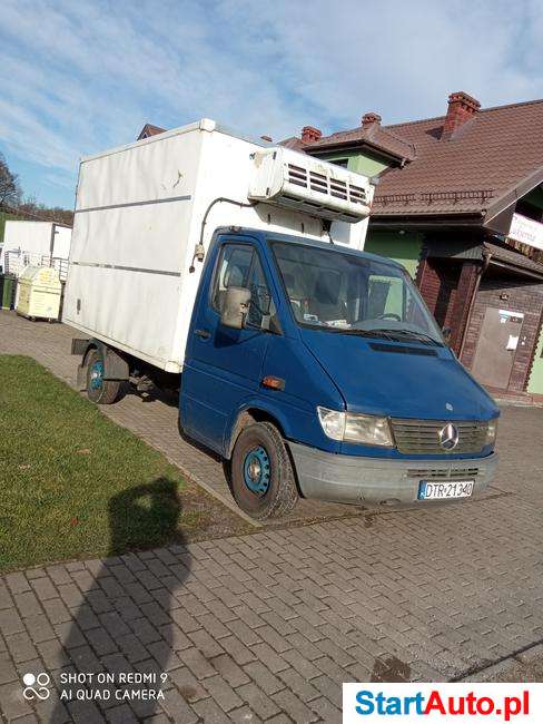 Mercedes sprinter 2,9 TDI, rok 2000, chłodnia