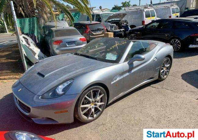 Ferrari California 4.3 V8 453KM cabrio aut. RWD 2011