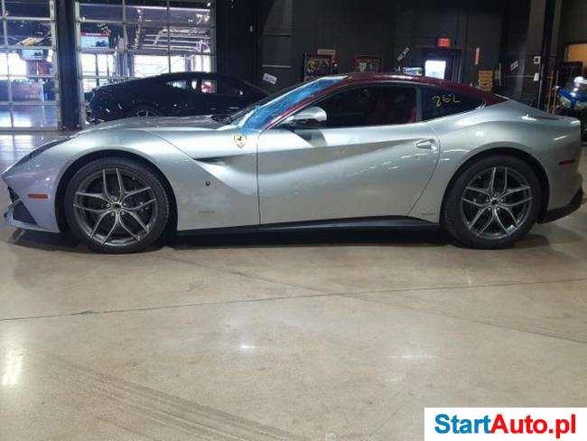 Ferrari F12 Berlinetta 6.3 benz. V12 731KM autom. 2017