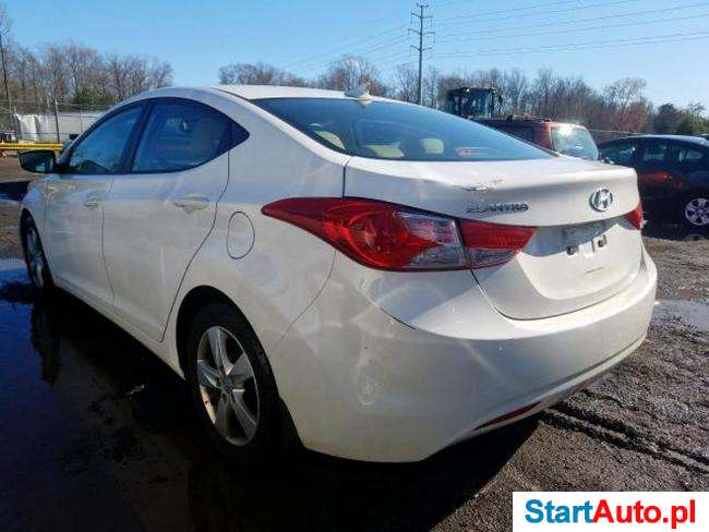HYUNDAI ELANTRA 1.8 benz. 148 KM 6-bieg. autom. 2013