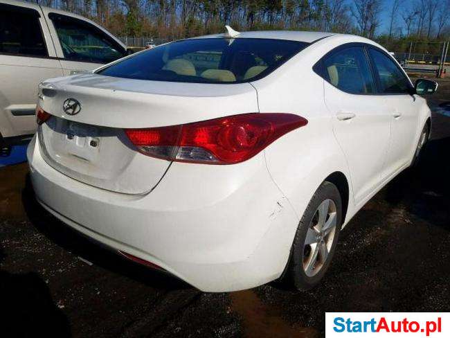 HYUNDAI ELANTRA 1.8 benz. 148 KM 6-bieg. autom. 2013