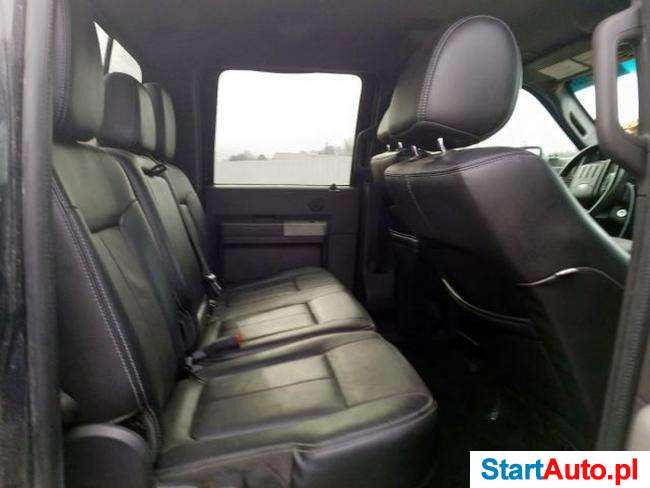 Ford F250 Super Duty 6.2 V8 benz. automat 2013