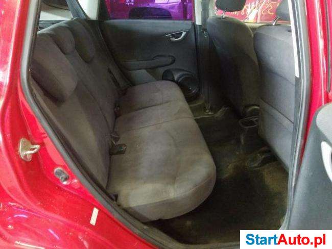 Honda Fit 1.5 benz. 117KM 5-bieg. automat. 2012