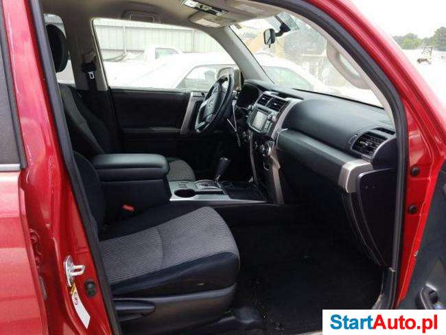 Toyota 4-RUNNER SR5 V6 benz. 4.0 270KM autom. 4×4 2014