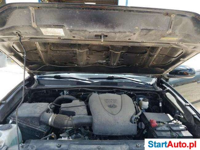 Toyota Tacoma Double Cab 3.5 V6 benz. 278KM 2016