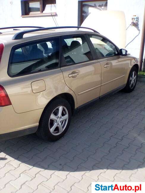 Volvo V50