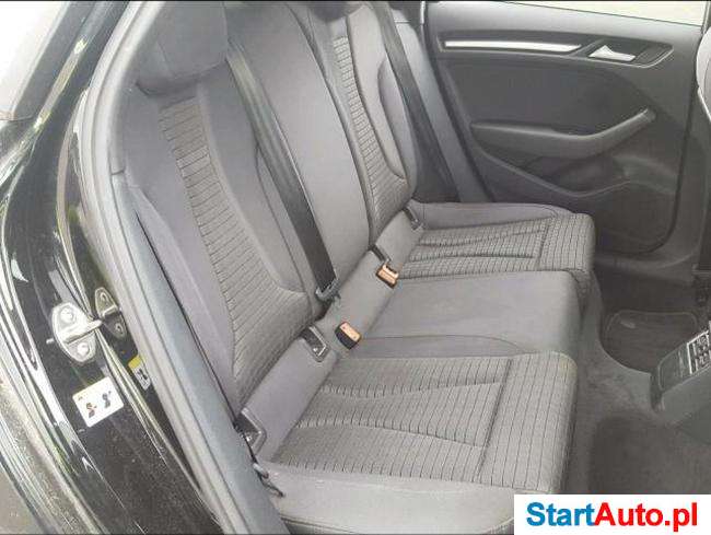 Audi A3 Sportback 1.8 Ambition Quattro benz. 180 KM 2015