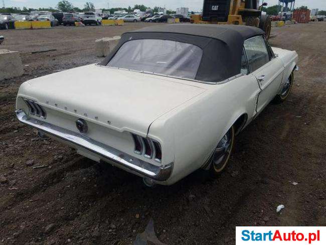 Ford Mustang 3.3l benz. 6-cyl. 120KM automat. 1967 Klasyk