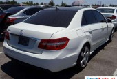Mercedes-Benz E350 3.5 V6 benz. 268KM W212 AUTOM. 2011