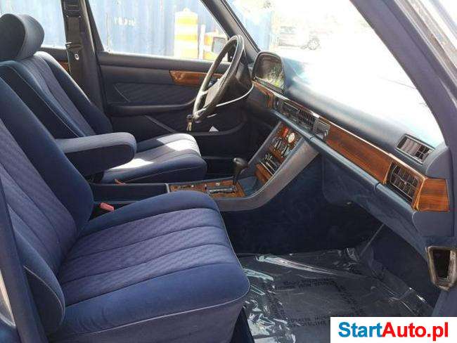 Klasyk Mercedes-Benz 380 SE 3.8 benz. 204 KM W126 1984