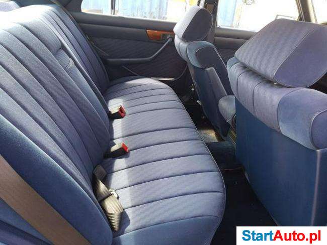 Klasyk Mercedes-Benz 380 SE 3.8 benz. 204 KM W126 1984