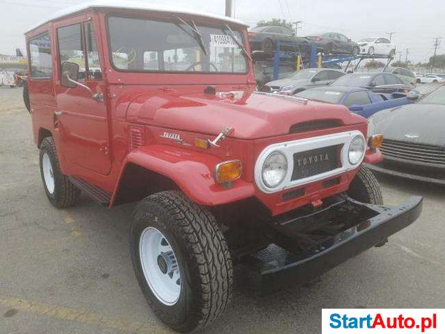 Toyota Land Cruiser FJ40 3.9l benz. 125KM 1971 Klasyk