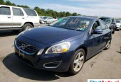 VOLVO S 60 T5 2.4 benz. 257KM autom. 2011