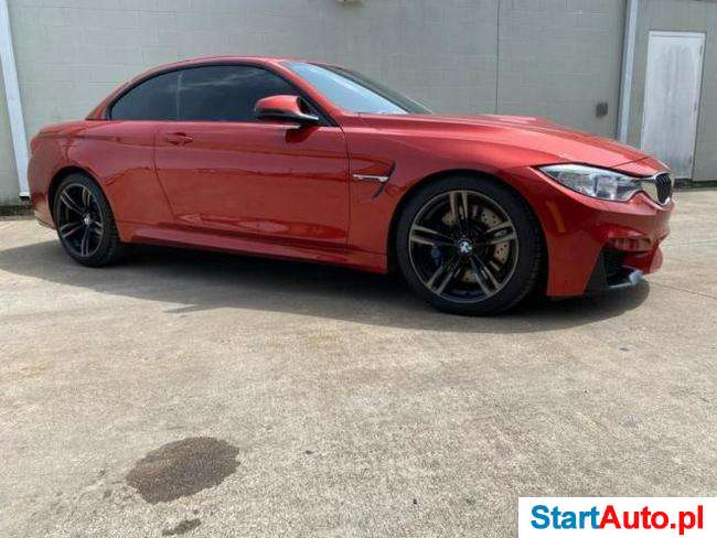 BMW M4 F83 3.0 benz. autom. 7-bieg. 431KM 2015