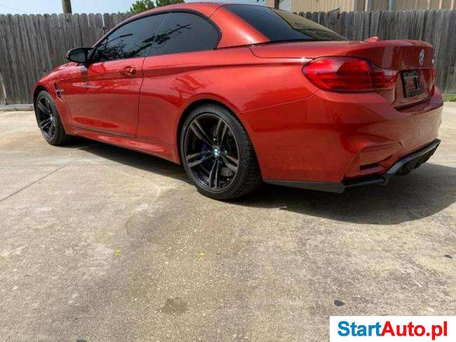 BMW M4 F83 3.0 benz. autom. 7-bieg. 431KM 2015