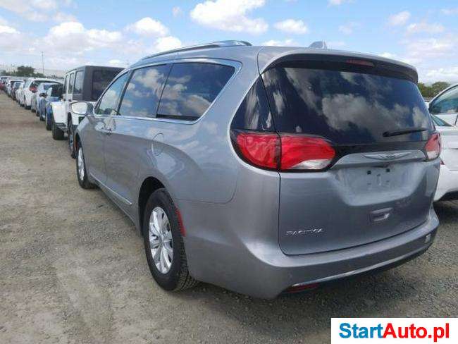 Chrysler Pacifica Touring L 3.6l V6 benz. 287KM autom. 2019
