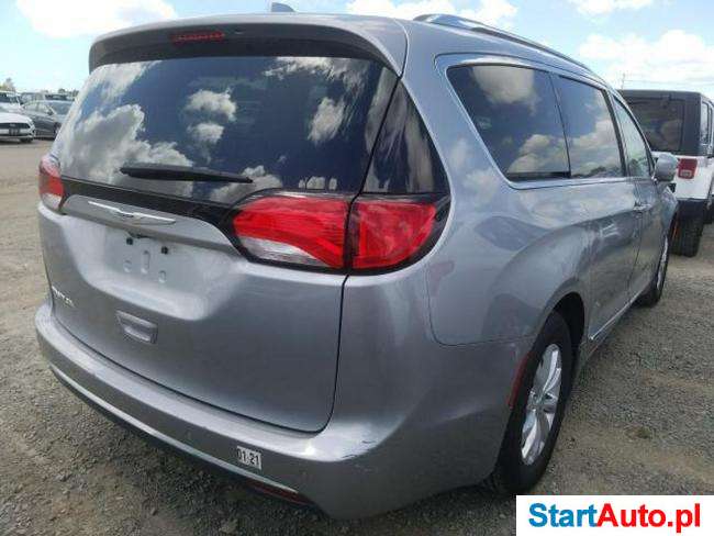 Chrysler Pacifica Touring L 3.6l V6 benz. 287KM autom. 2019