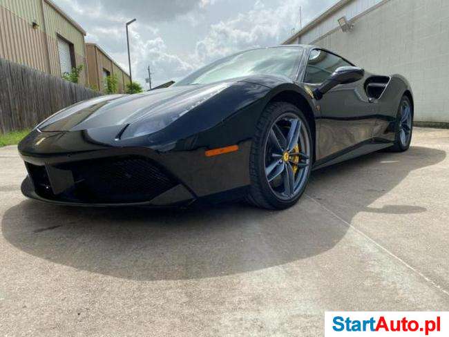 Ferrari 488 GTB 3.9 benz. V8 Twin Turbo 661KM 7-bieg. autom. 2016