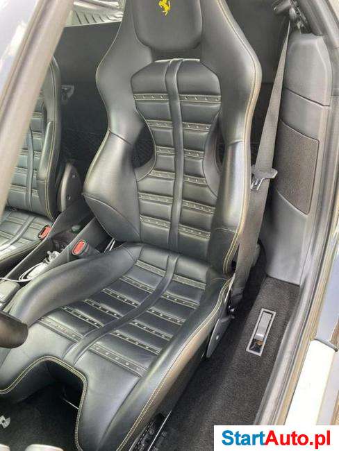 Ferrari 488 GTB 3.9 benz. V8 Twin Turbo 661KM 7-bieg. autom. 2016