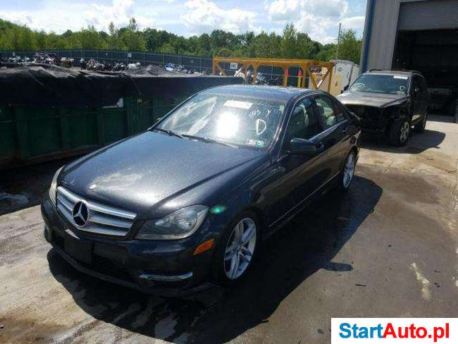 Mercedes-Benz C300 3.5 benz. V6 248KM autom. 2012