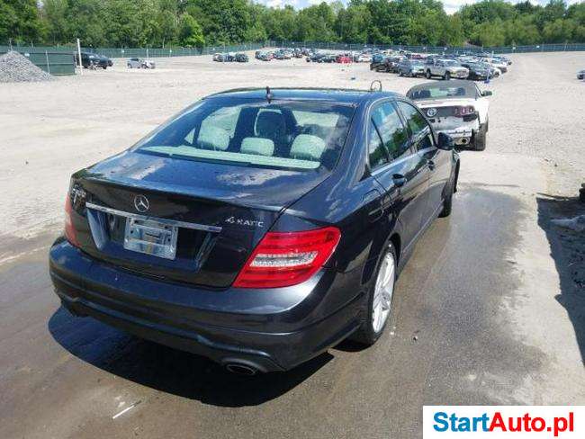 Mercedes-Benz C300 3.5 benz. V6 248KM autom. 2012