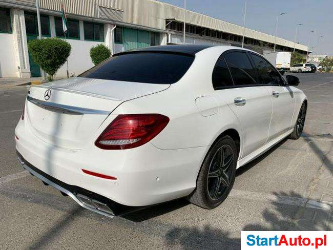Mercedes-Benz E300 4MATIC 2.0 241 KM automat. 2019