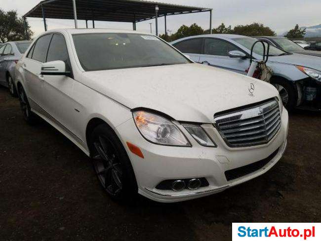 Mercedes-Benz E350 Bluetec 3.0 V6 210KM W212 AUTOM. 2011