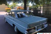 Klasyk Mercedes-Benz 220S 2.2 benz. 118 KM W111 1962