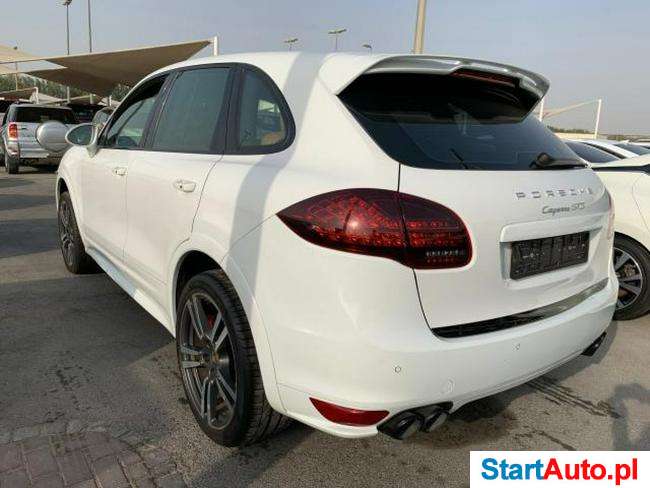 Porsche Cayenne GTS 4.8 benz. 400 KM AWD 8-bieg. automat 2013
