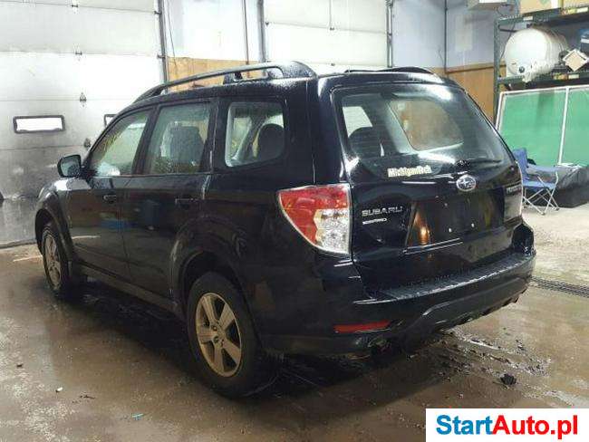 SUBARU Forester 2.5X benz. 224KM 2012