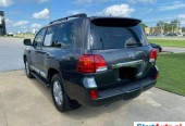 Toyota Land Cruiser 5.7 V8 benz. 6-bieg. automat 381 KM 2013