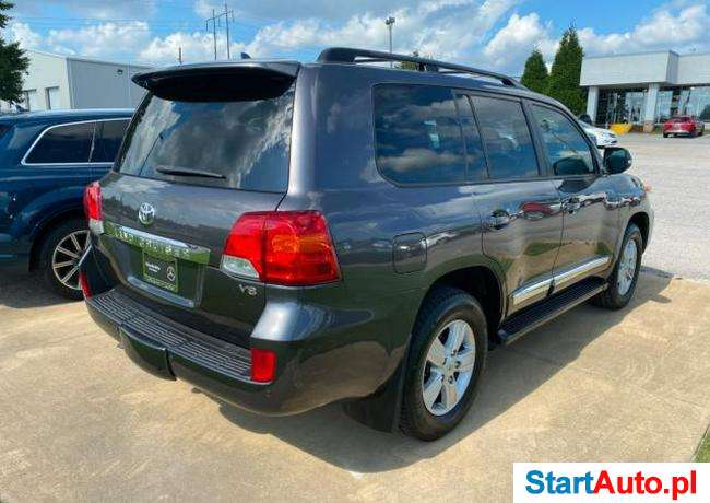 Toyota Land Cruiser 5.7 V8 benz. 6-bieg. automat 381 KM 2013