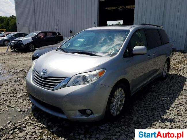 Toyota Sienna LE 3.5 benz. V6 268 KM 6-bieg. automat 7-osob. 2011