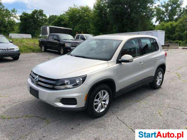 Volkswagen Tiguan S 2.0 TSI benz. automat. 184KM 2013