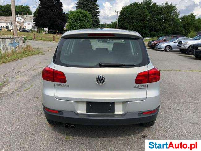 Volkswagen Tiguan S 2.0 TSI benz. automat. 184KM 2013