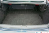 Peugeot 607