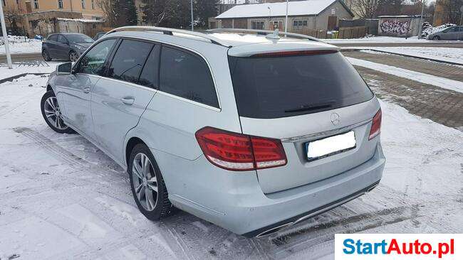 Mercedes E 220 Meredes-Benz E-250CDI