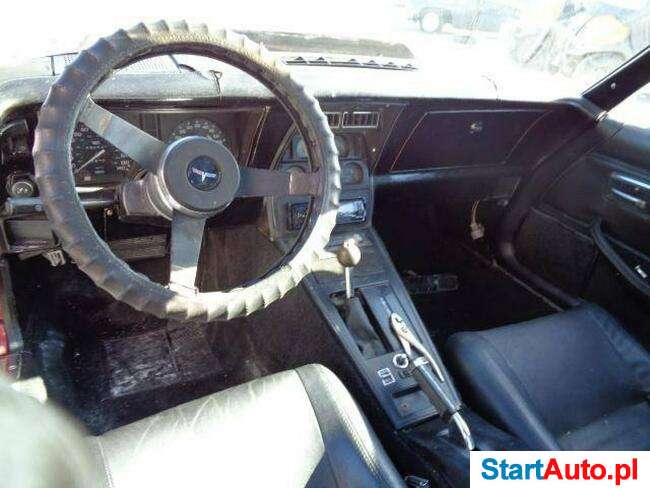 Chevrolet GMC Corvette V8 5.7 benz. 195 KM RWD 1979