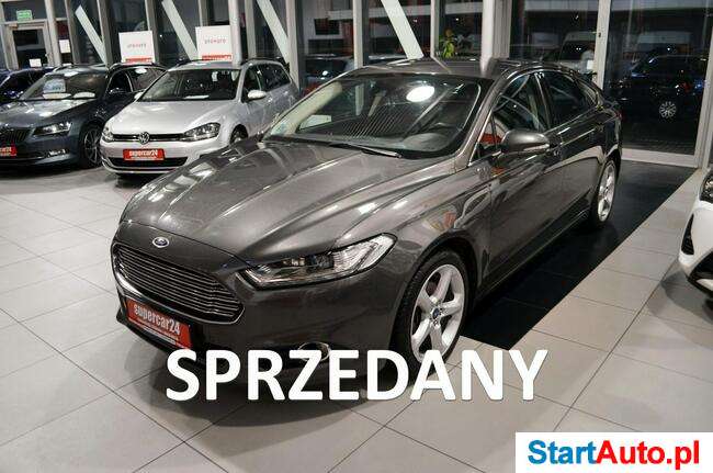 Ford Mondeo / 2,0 / 150 KM / Titanium / Bogata Wersja / NAVI / LED / A